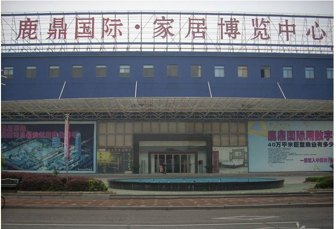 家居定制衣柜新潮流：私人空间的艺术